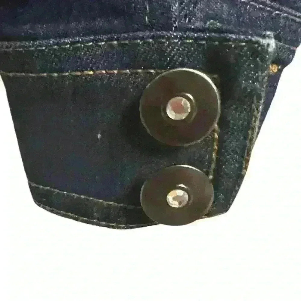 Denim Jacket Hand Embroidered and Beaded by Colleen Lopez. New No Tags - Picture 6 of 11